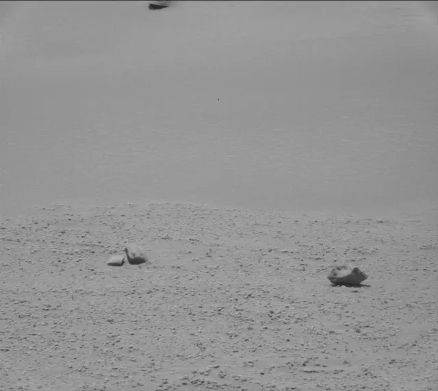 Sol 3748: Mast Camera (Mastcam)