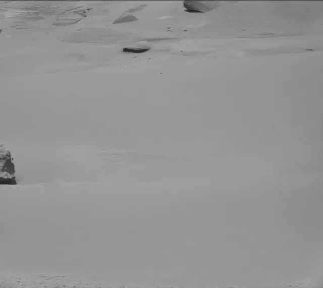 Sol 3748: Mast Camera (Mastcam)