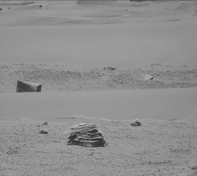 Sol 3748: Mast Camera (Mastcam)