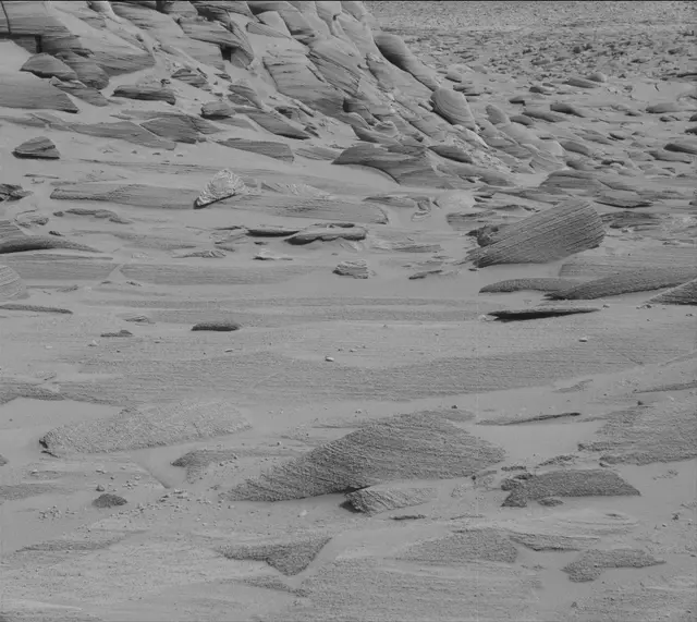 Sol 3749: Mast Camera (Mastcam)