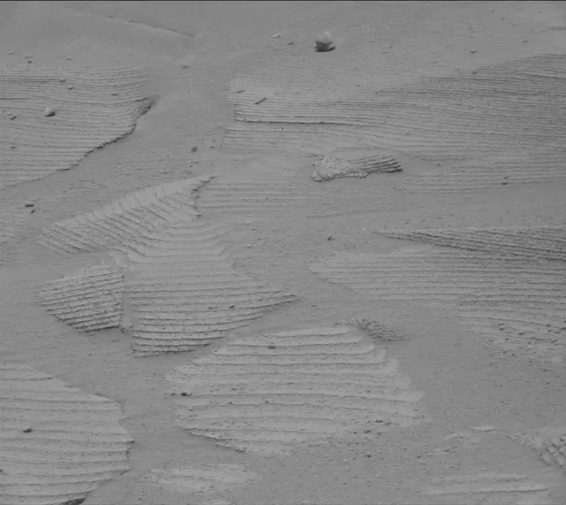 Sol 3749: Mast Camera (Mastcam)