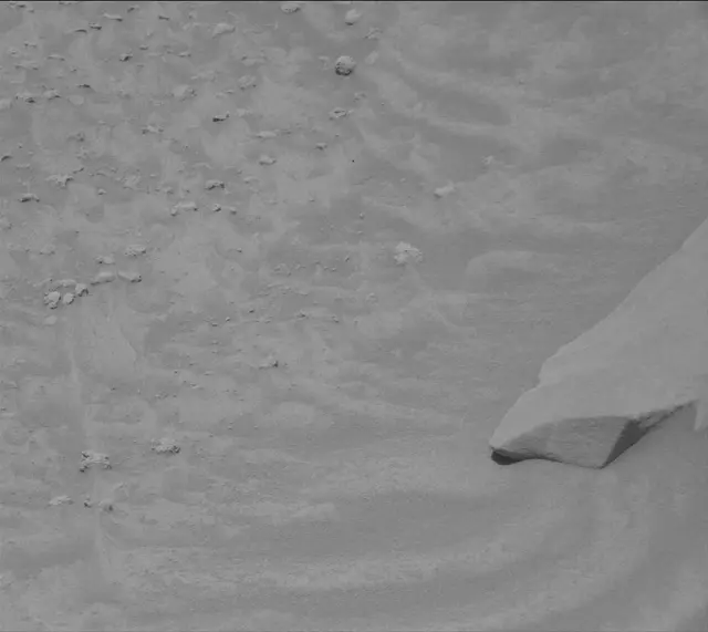 Sol 3749: Mast Camera (Mastcam)