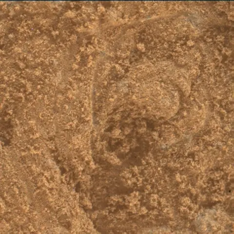 Sol 3750: Mars Hand Lens Imager (MAHLI)