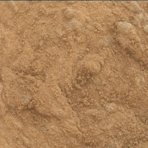 Sol 3750: Mars Hand Lens Imager (MAHLI)