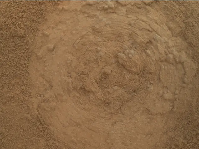 Sol 3750: Mars Hand Lens Imager (MAHLI)
