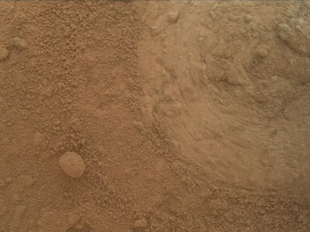 Sol 3750: Mars Hand Lens Imager (MAHLI)