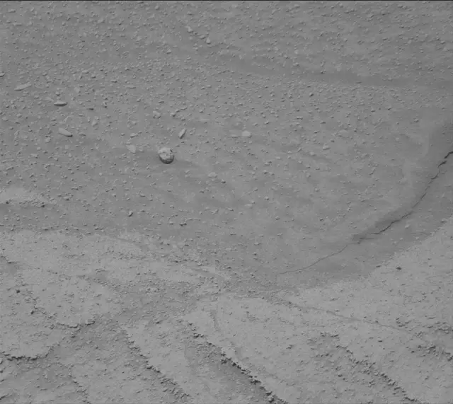 Sol 3751: Mast Camera (Mastcam)