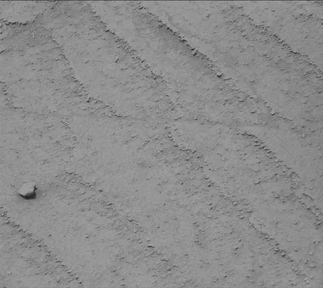 Sol 3751: Mast Camera (Mastcam)