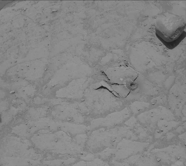 Sol 3753: Mast Camera (Mastcam)