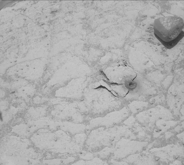 Sol 3753: Mast Camera (Mastcam)