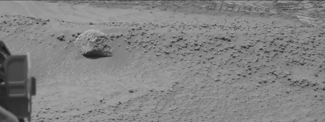 Sol 3753: Mast Camera (Mastcam)