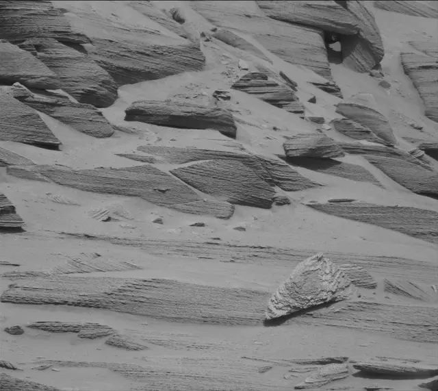 Sol 3753: Mast Camera (Mastcam)