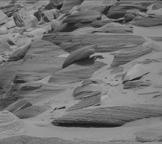 Sol 3753: Mast Camera (Mastcam)