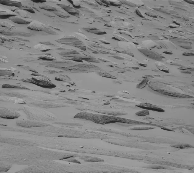 Sol 3753: Mast Camera (Mastcam)