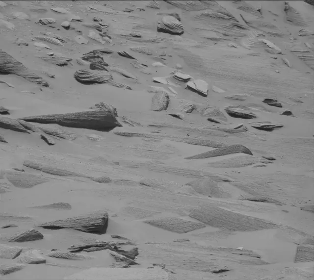 Sol 3753: Mast Camera (Mastcam)