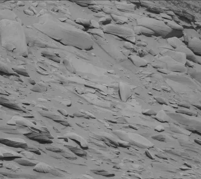 Sol 3753: Mast Camera (Mastcam)