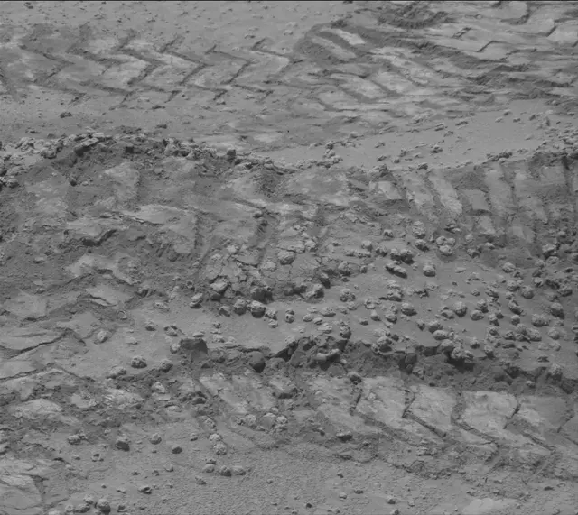 Sol 3753: Mast Camera (Mastcam)