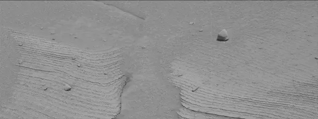 Sol 3754: Mast Camera (Mastcam)