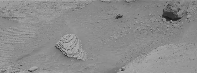 Sol 3754: Mast Camera (Mastcam)