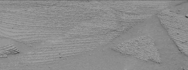 Sol 3754: Mast Camera (Mastcam)