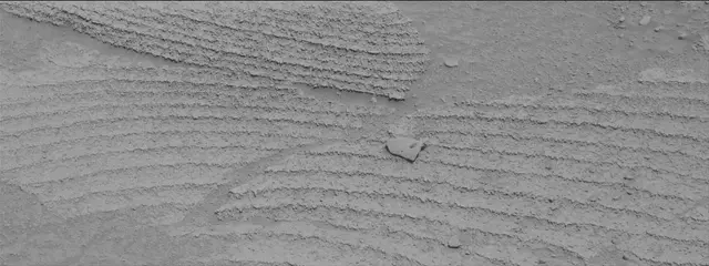 Sol 3754: Mast Camera (Mastcam)