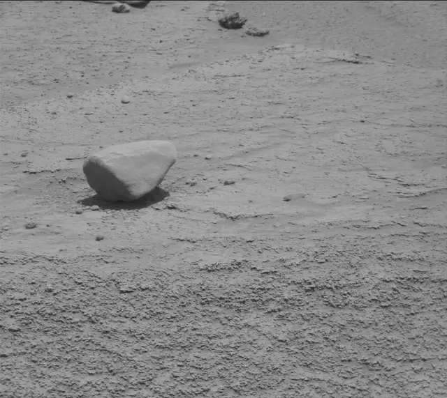 Sol 3754: Mast Camera (Mastcam)