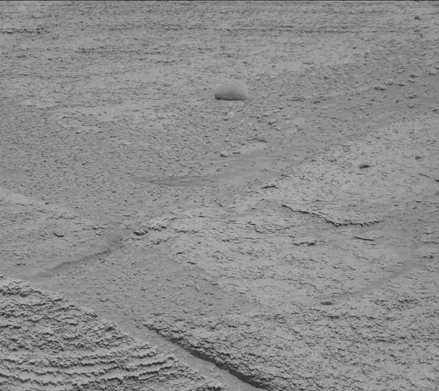 Sol 3754: Mast Camera (Mastcam)