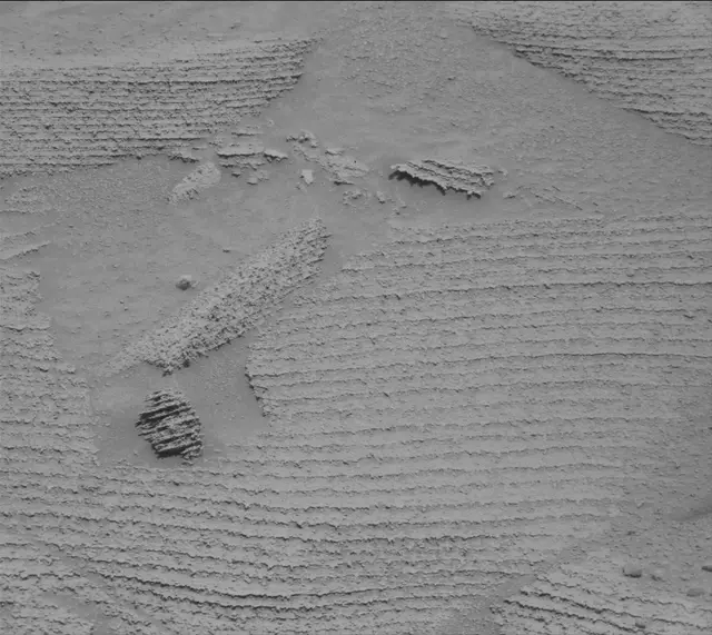 Sol 3754: Mast Camera (Mastcam)