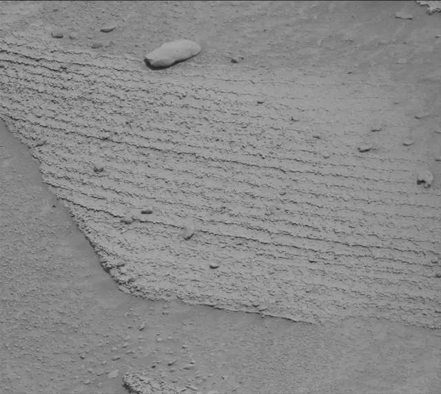 Sol 3754: Mast Camera (Mastcam)