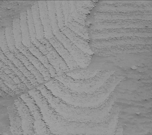 Sol 3754: Mast Camera (Mastcam)