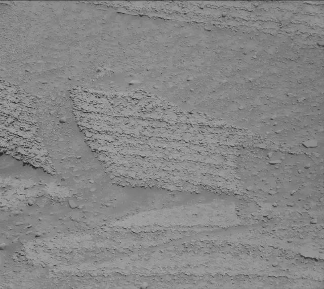Sol 3754: Mast Camera (Mastcam)