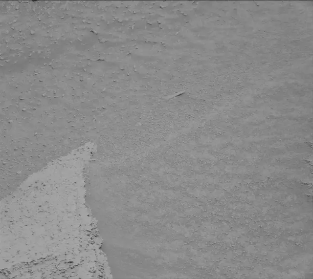 Sol 3754: Mast Camera (Mastcam)
