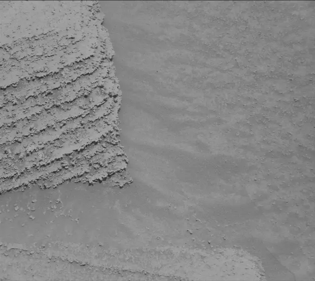 Sol 3754: Mast Camera (Mastcam)
