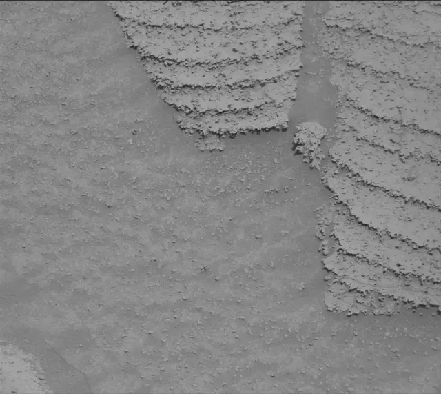 Sol 3754: Mast Camera (Mastcam)