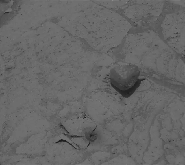 Sol 3755: Mast Camera (Mastcam)