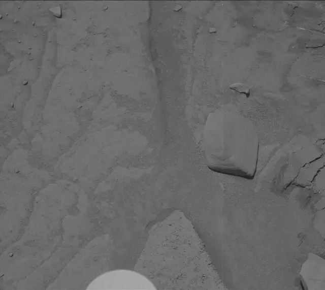 Sol 3755: Mast Camera (Mastcam)