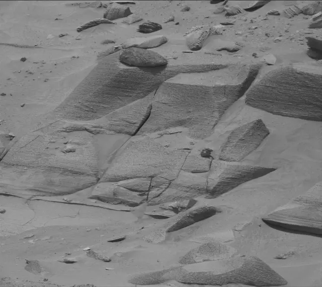 Sol 3755: Mast Camera (Mastcam)