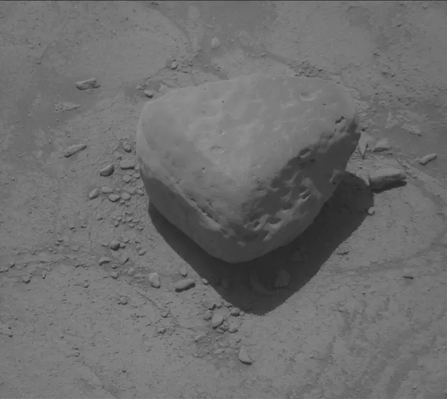 Sol 3755: Mast Camera (Mastcam)