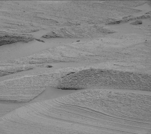 Sol 3755: Mast Camera (Mastcam)