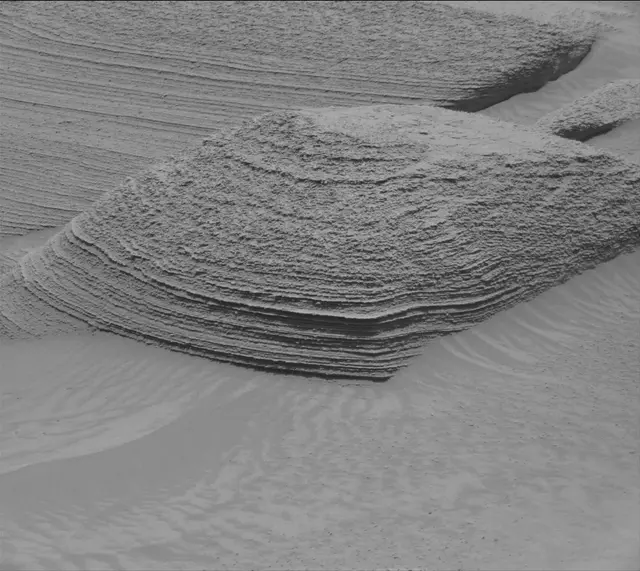 Sol 3755: Mast Camera (Mastcam)