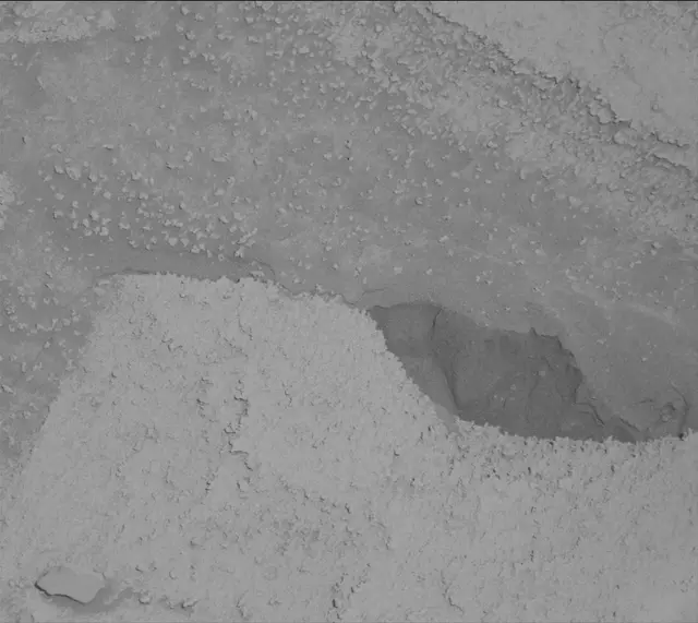 Sol 3755: Mast Camera (Mastcam)