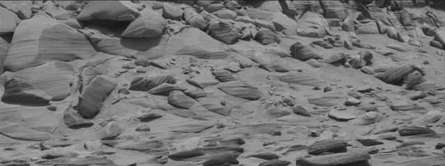 Sol 3758: Mast Camera (Mastcam)