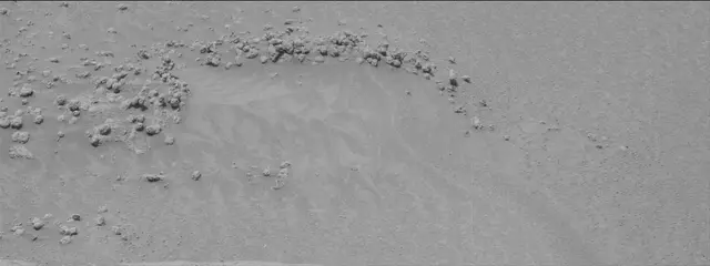 Sol 3758: Mast Camera (Mastcam)