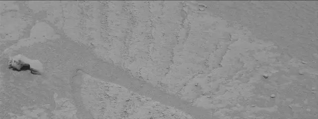 Sol 3758: Mast Camera (Mastcam)