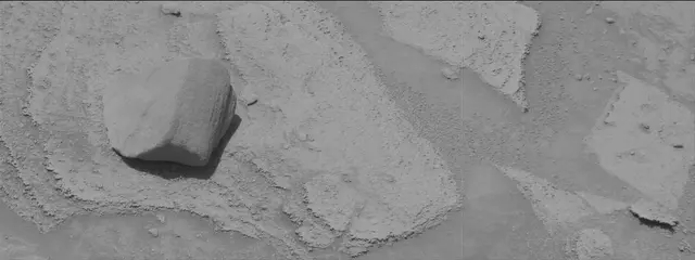 Sol 3758: Mast Camera (Mastcam)