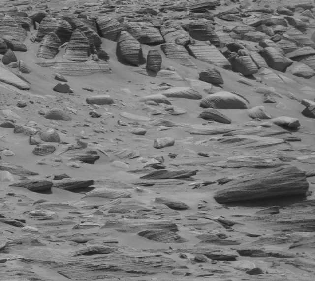 Sol 3758: Mast Camera (Mastcam)