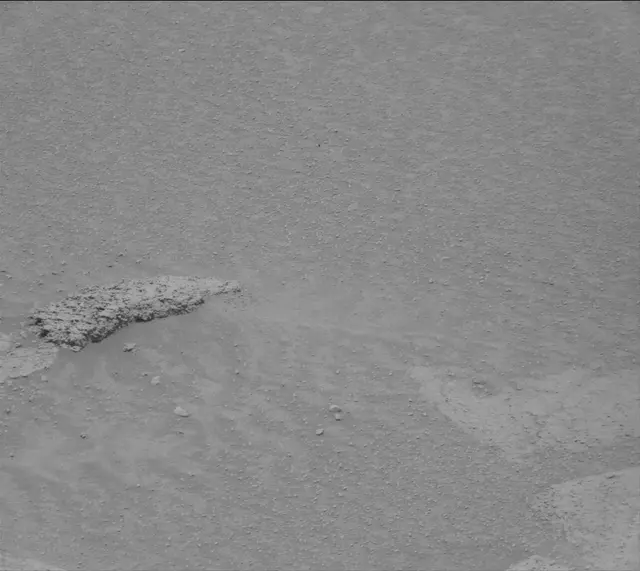 Sol 3758: Mast Camera (Mastcam)