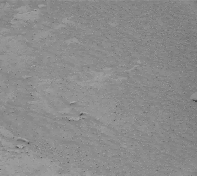Sol 3758: Mast Camera (Mastcam)