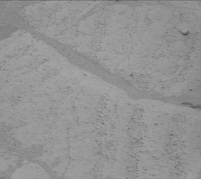 Sol 3758: Mast Camera (Mastcam)