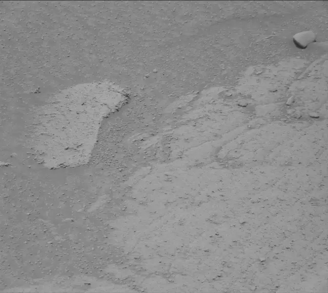 Sol 3758: Mast Camera (Mastcam)